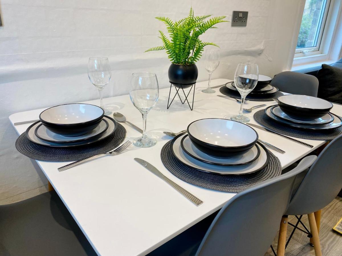 Chic Apartment In Central Bournemouth With Parking エクステリア 写真